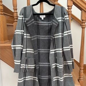 Elle Oversized Grey Plaid Cardigan with Pockets